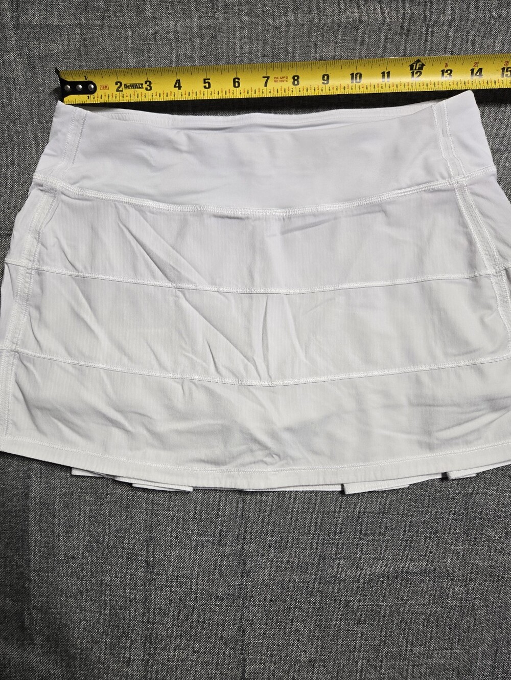 Lululemon Pace Rival White Mid Rise Skirt Regular First Release sz 6 - Picture 3 of 9